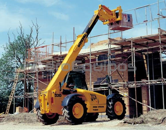 Manipulador telescópico telehandler